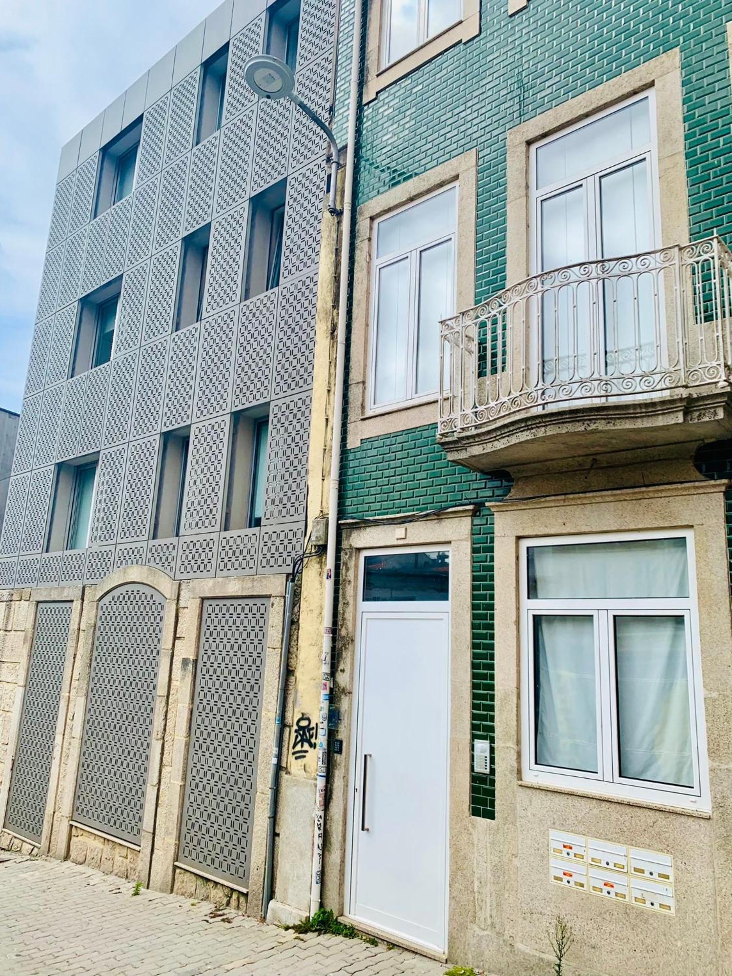 D'alma - Metro Loft Oporto